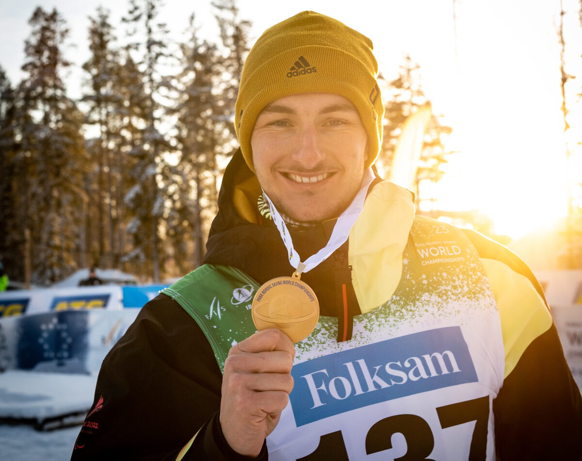 Marco Maier mit seiner WM-Goldmedaille